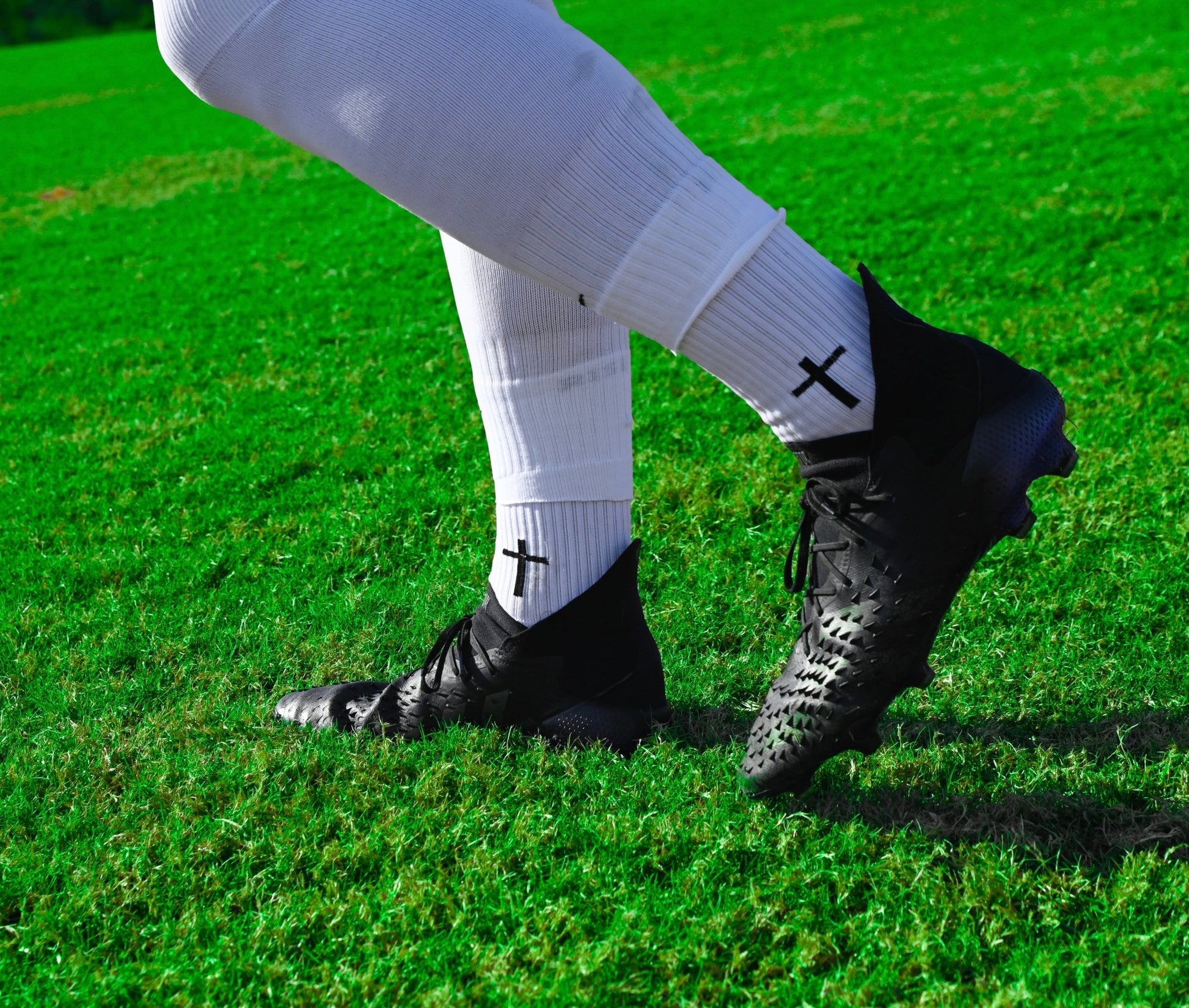 Christian Grip Socks︱ Crafted for Christian Athletes – RISE